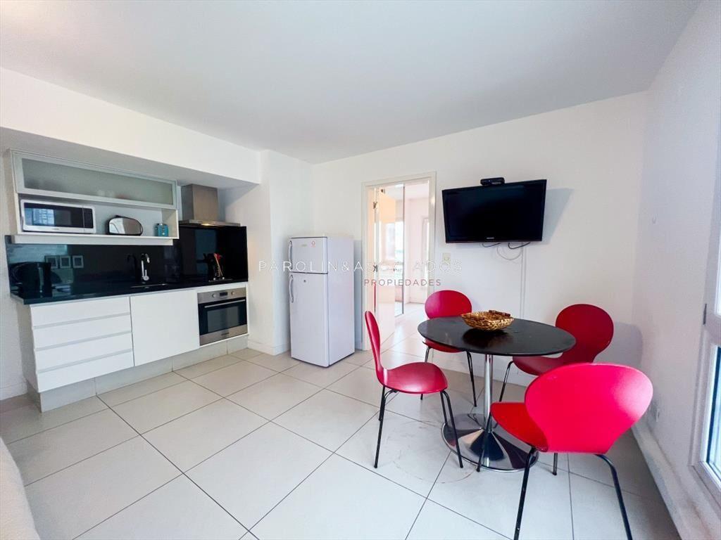 Apartamento de 1 dormitorio en venta y alquiler,