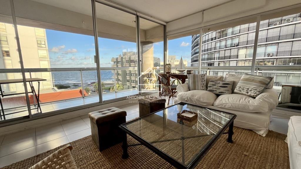 Venta apartamento 2 dormitorios 2 baños