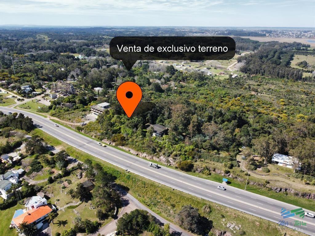 Venta de terreno Panorámico en el Lomo de Punta