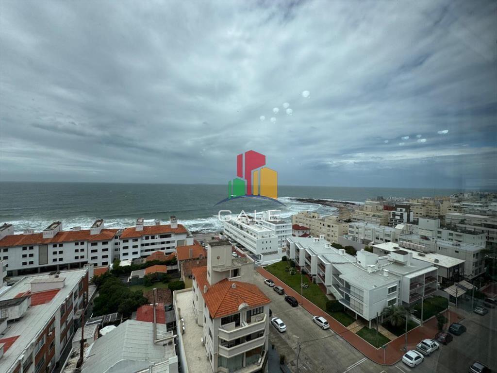 HERMOSO APARTAMENTO CON VISTA AL MAR