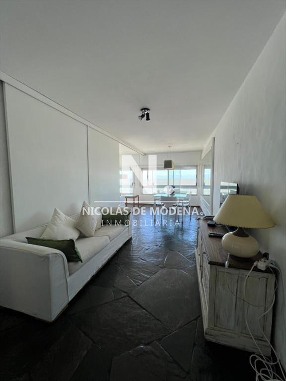 Apartamento en alquiler en edificio Michelangelo