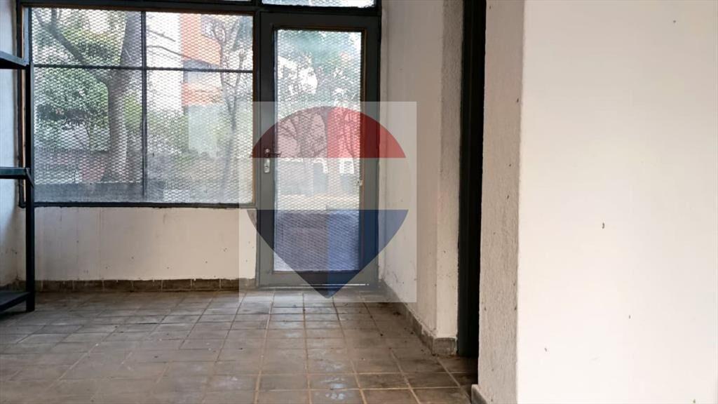 ALQUILER LOCAL COMERCIAL EN PANDO