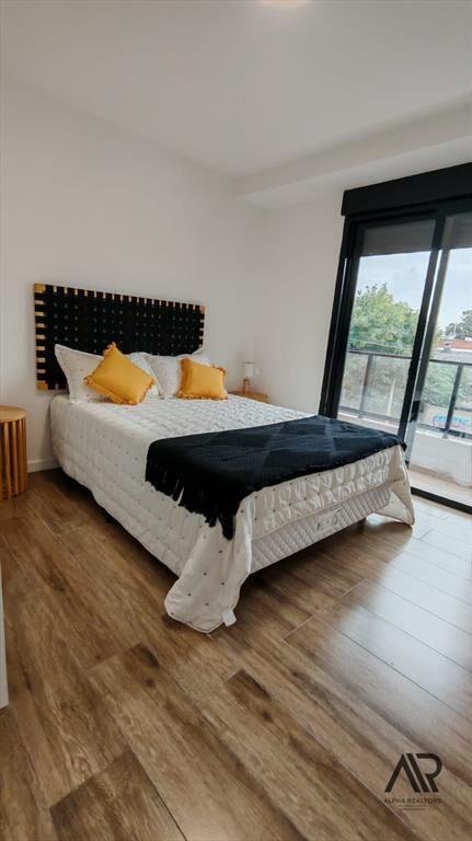 Apartamento en venta de 3 dormitorios c/ cochera en Braz...