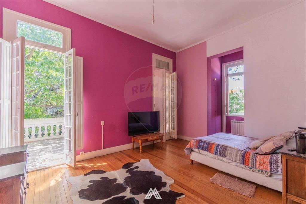 VENTA CASA DE ESTILO, SOBRE AV BUSCHENTAL, PRADO