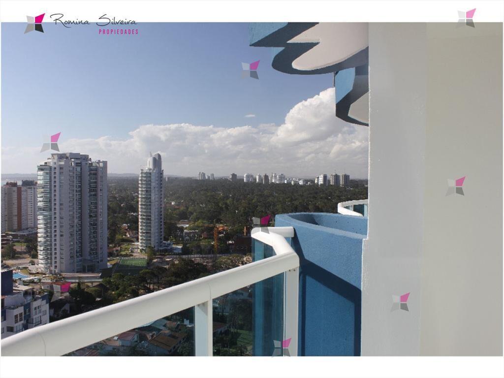 apartamento con vista a playa mansa