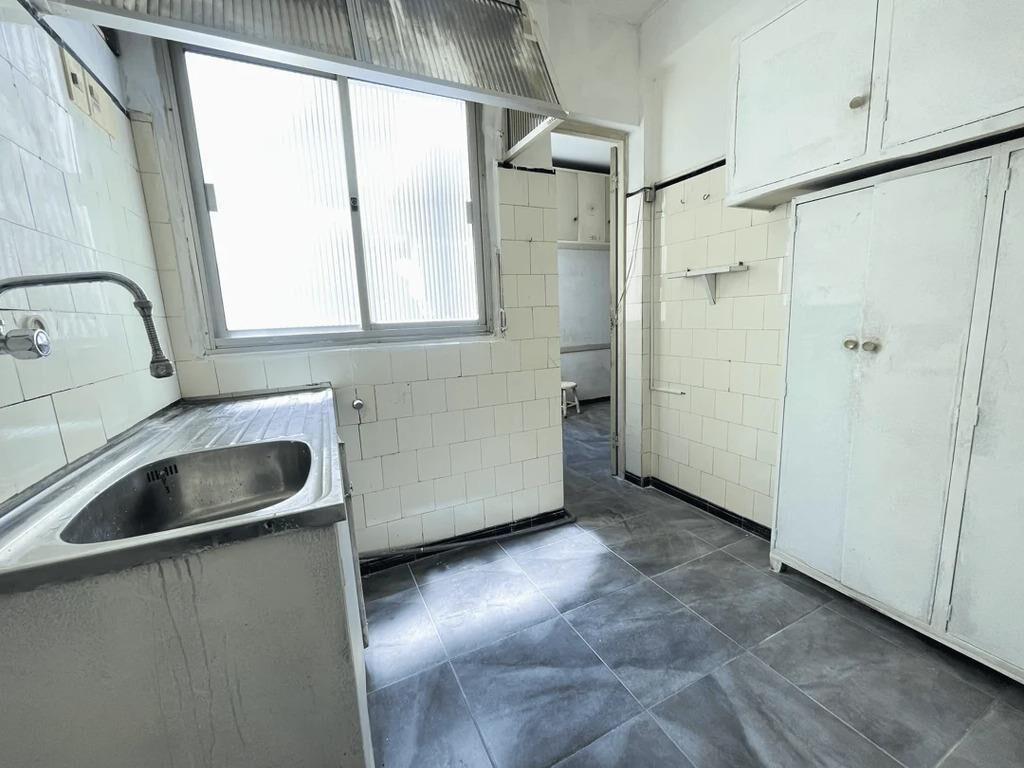 Venta apartamento 2 dormitorios y servicio completo centro