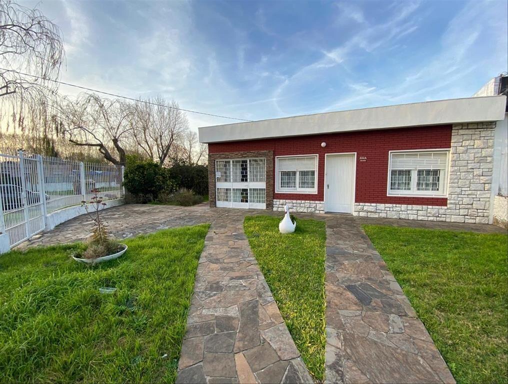 Dos casas a la venta en el mismo padrón. Ambas Alquiladas.