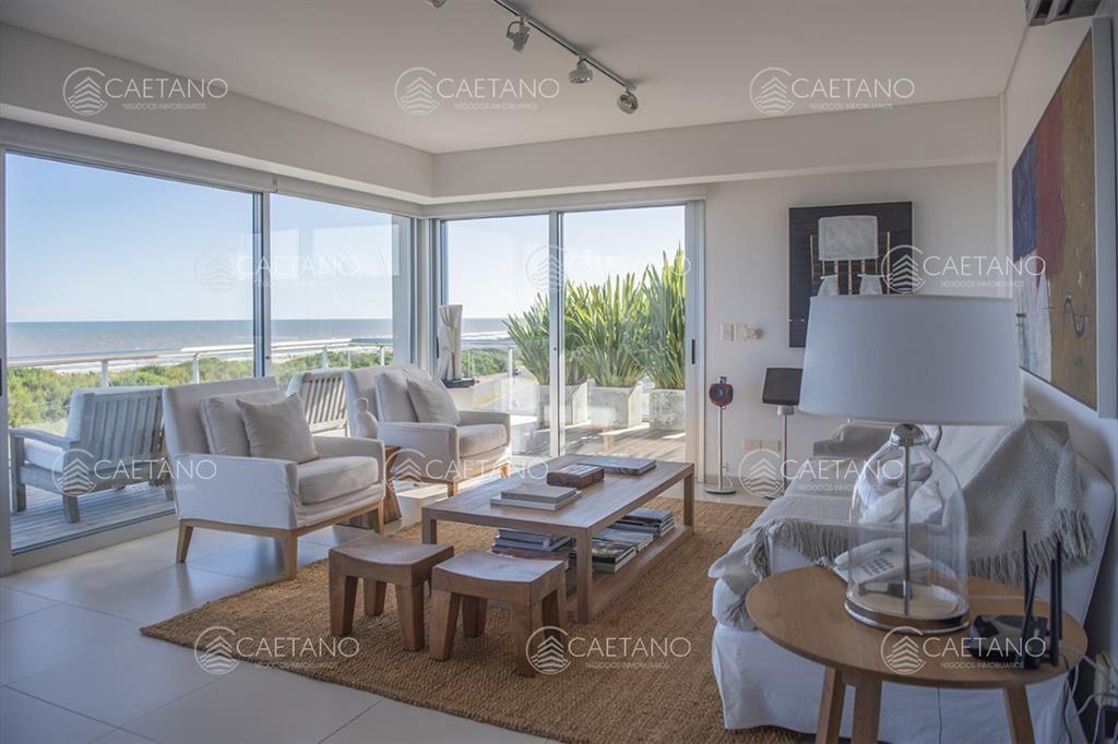 Apartamento con vista espectacular a metros del mar, en Bra
