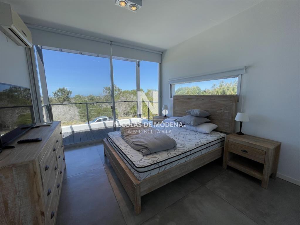 Casa en venta en Arenas de Jose Ignacio, 3