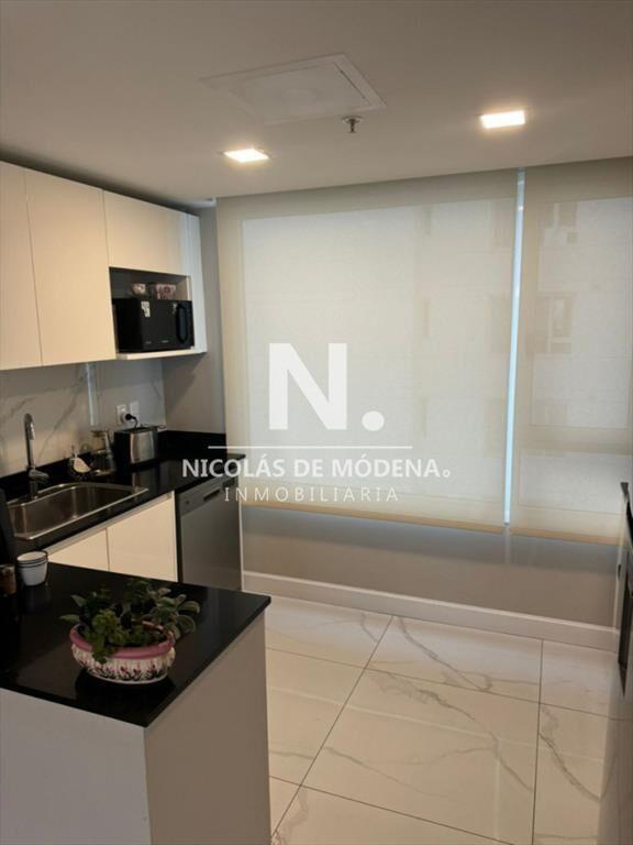 Alquila apartamento de 2 dormitorios en Mansa, Punta del Es