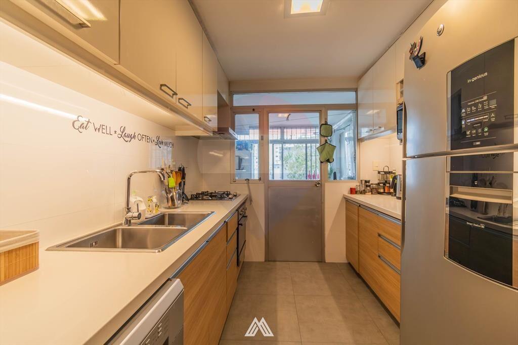 ALQUILER APTO 3 DORM 3 BAÑOS POCITOS AMOBLADO GGE