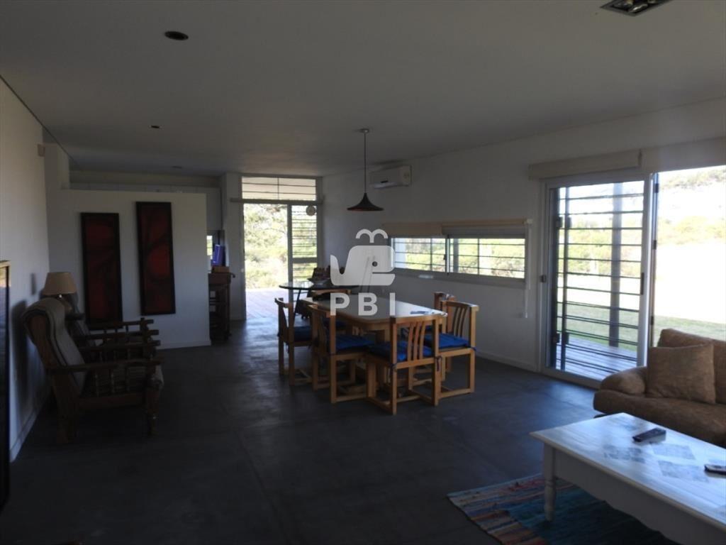 Casa 3 DORMITORIOS en Chihuahua, Punta Ballena -