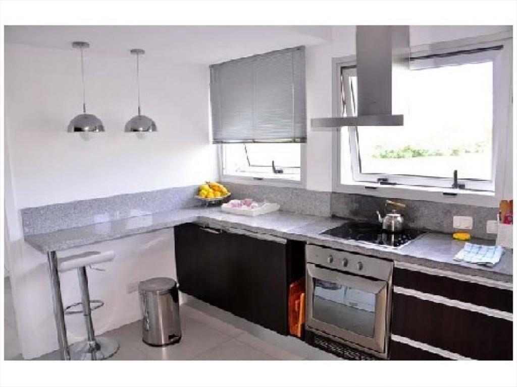 Vendo apartamento 3 dormitorios, primera línea playa brava