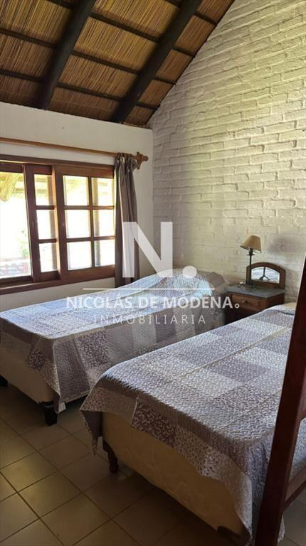 En venta casa en San Rafael, de 4 dormitorios mas dep, con