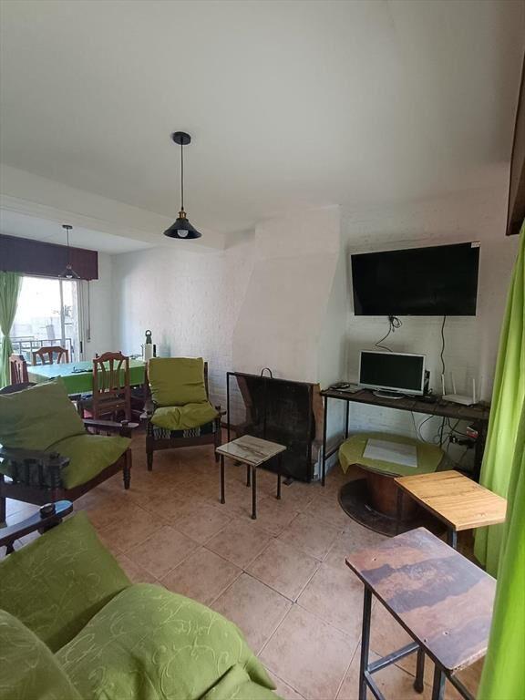 Vivienda de 4 dormitorios colonia