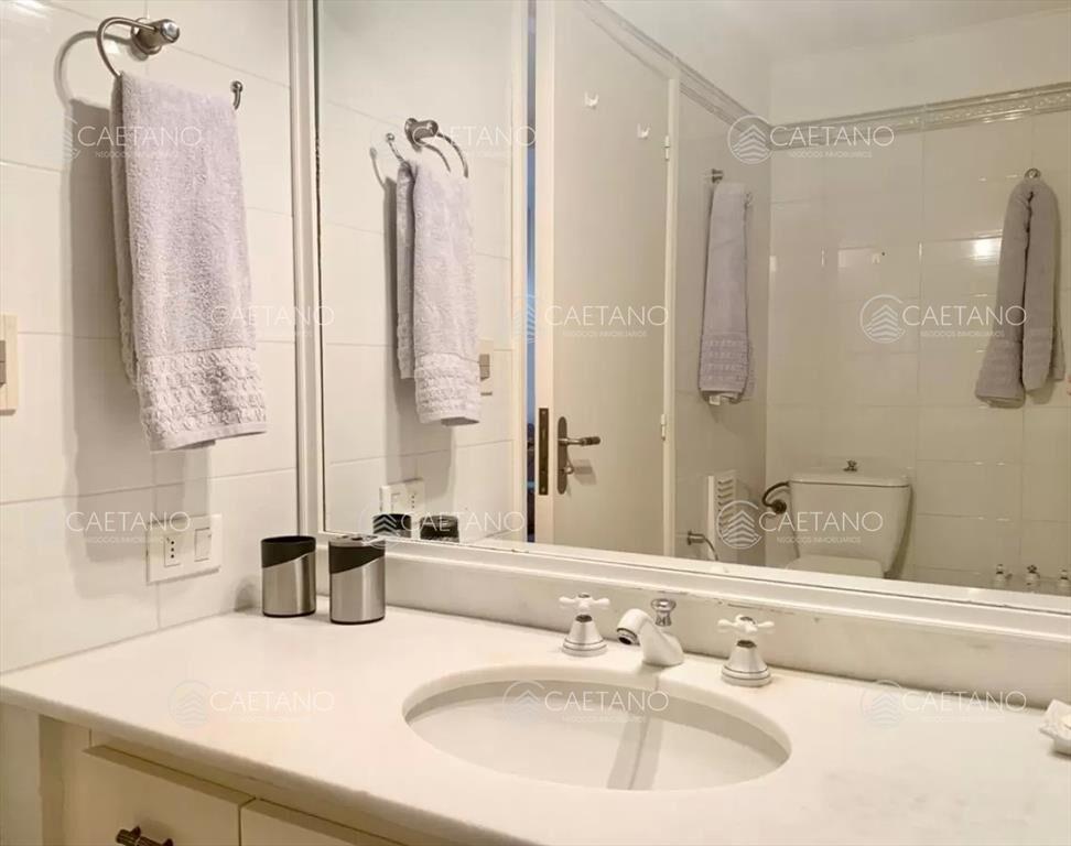 Venta apartamento 4 dormitorios Punta del Este