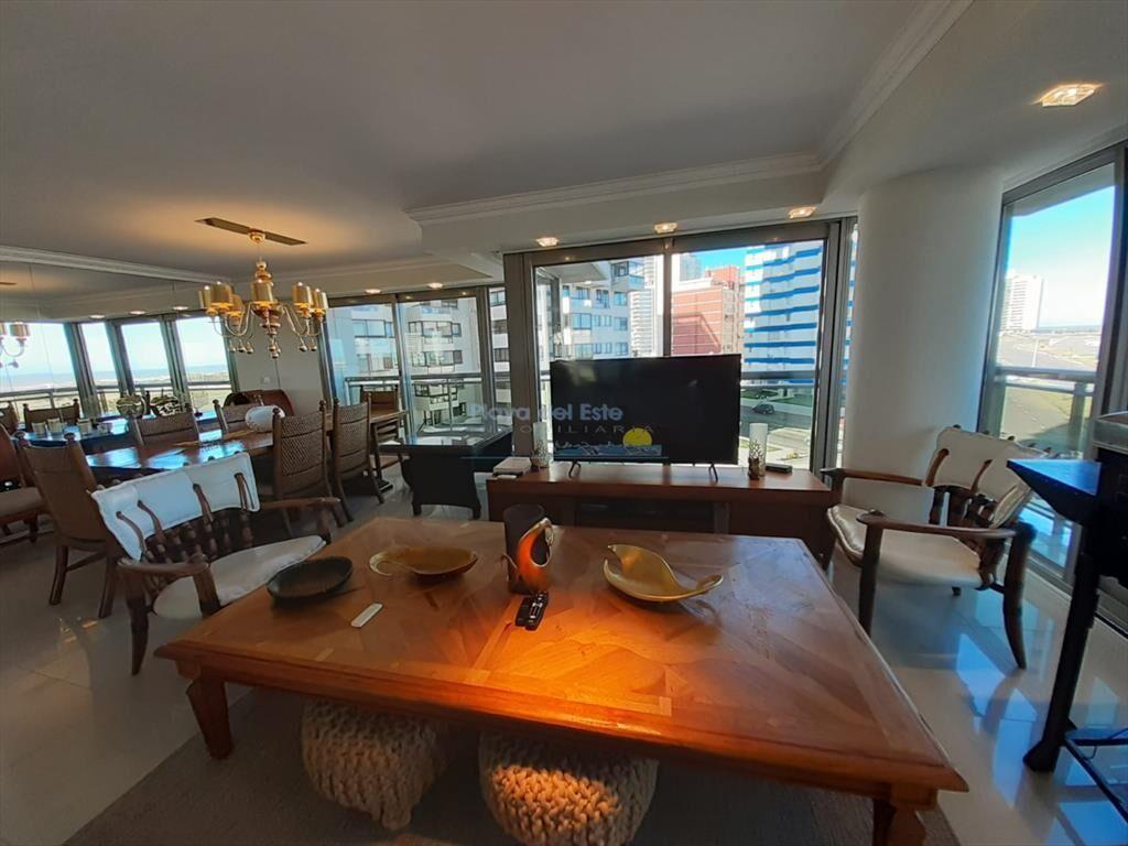 Apartamento en venta de 3 dormitorios en Torre ,