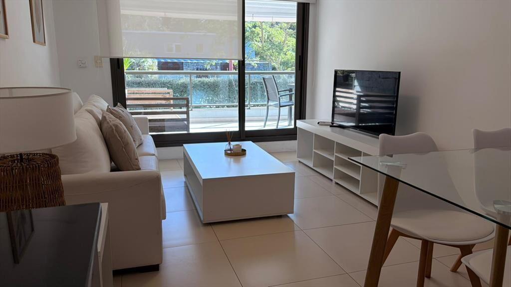Venta apartamento dormitorio y medio en Punta del Este