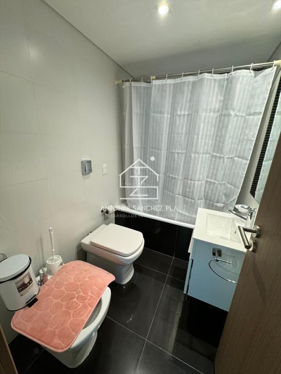 Apartamento de 2 Dormitorios + Dependencia y en