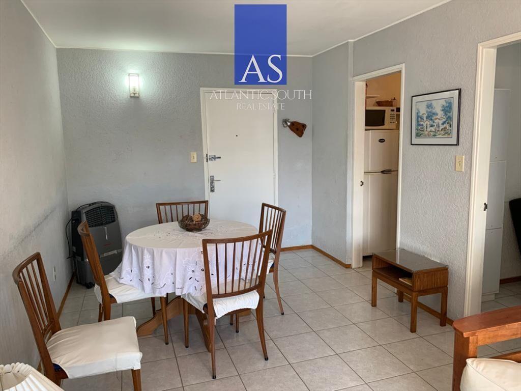 Apartamento 2 dormitorios 2 baños garage terraza