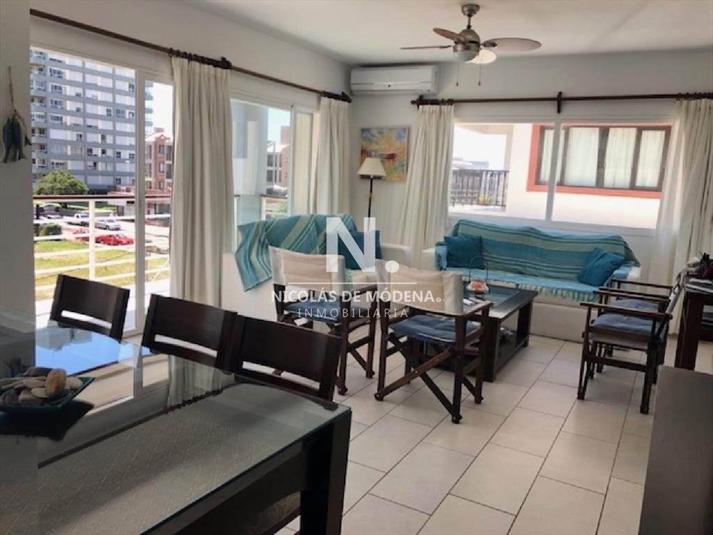Hermoso departamento en venta, Península.