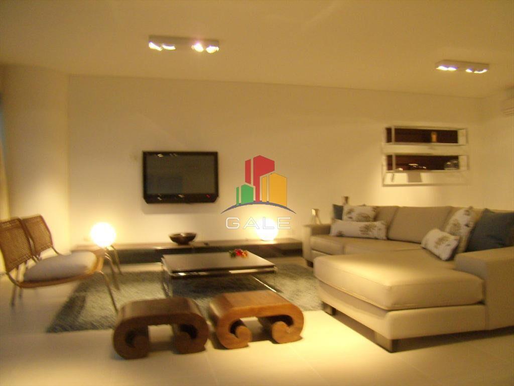 Apartamento en Brava, 3 dormitorios *