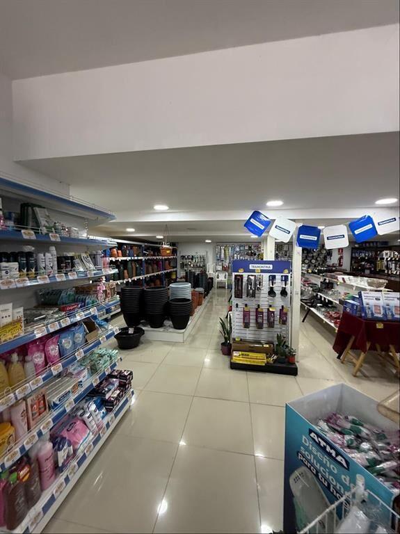 VENTA Local comercial de 240m2 en Perez Castellanos