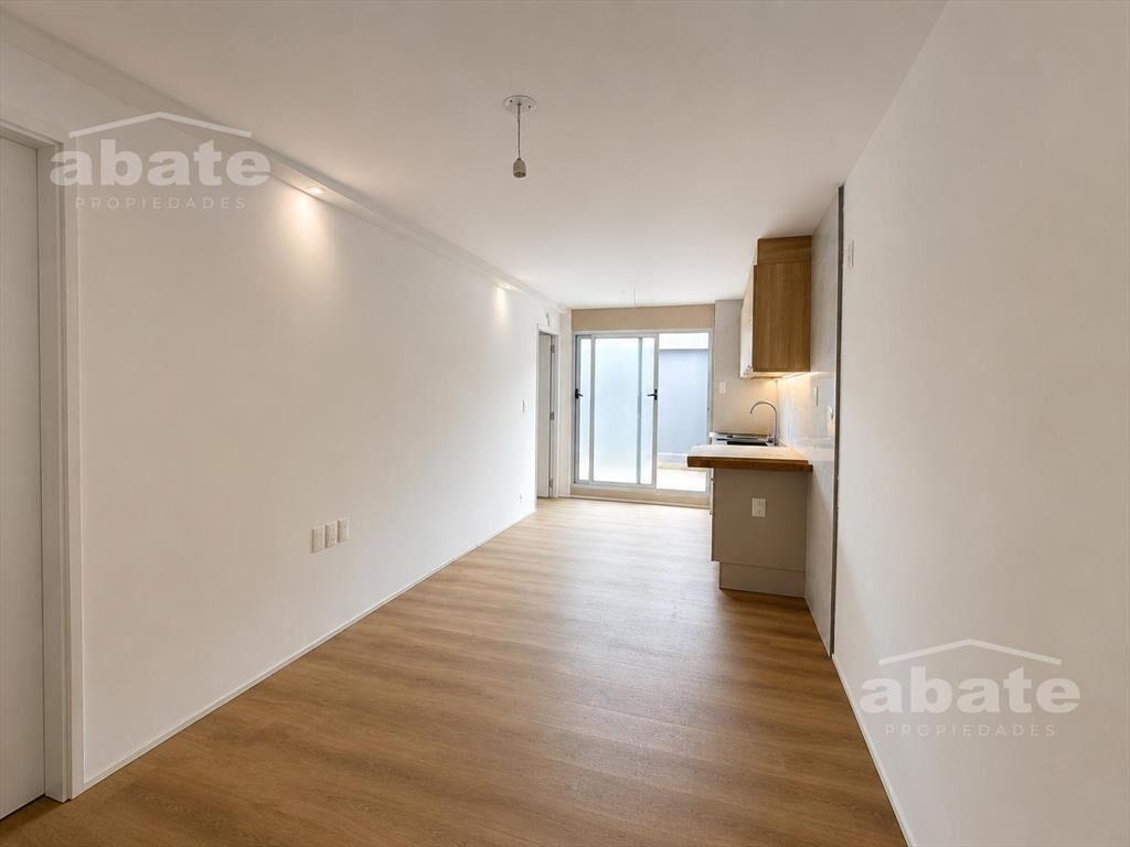 Venta apartamento 1 Dormitorio en Cordón gran patio con Par