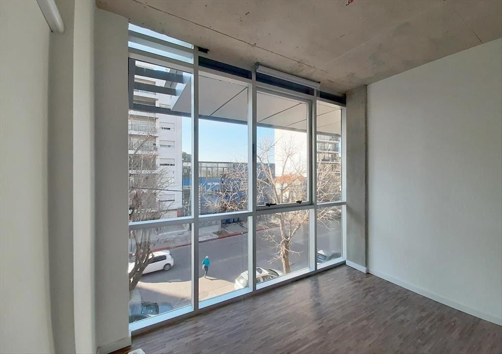 VENTA CON RENTA - OFICINA - PARQUE RODÓ - PUNTA CARRETAS