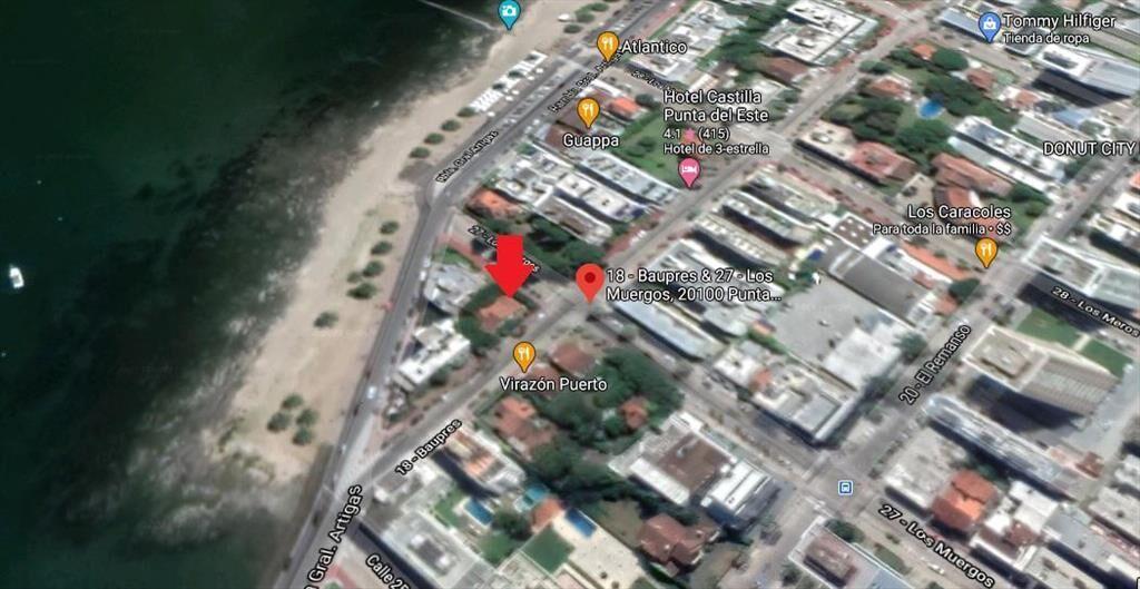 Punta del Este 27 esq 18 GRAN ESQUINA
