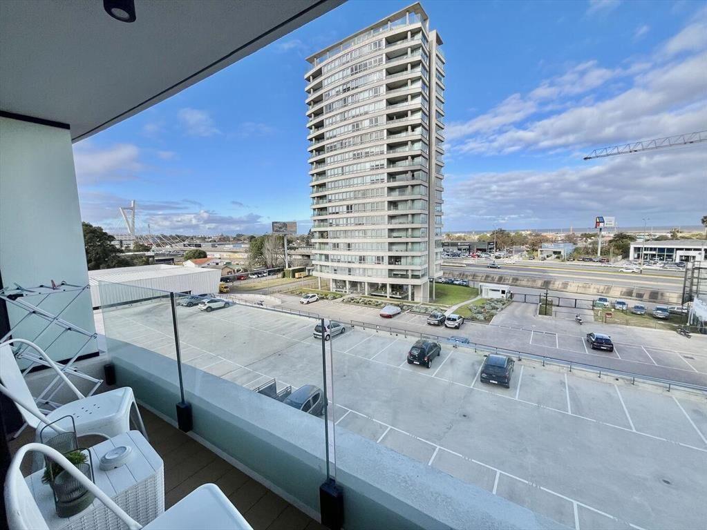 Venta Apartamento Amueblado, Parque Miramar