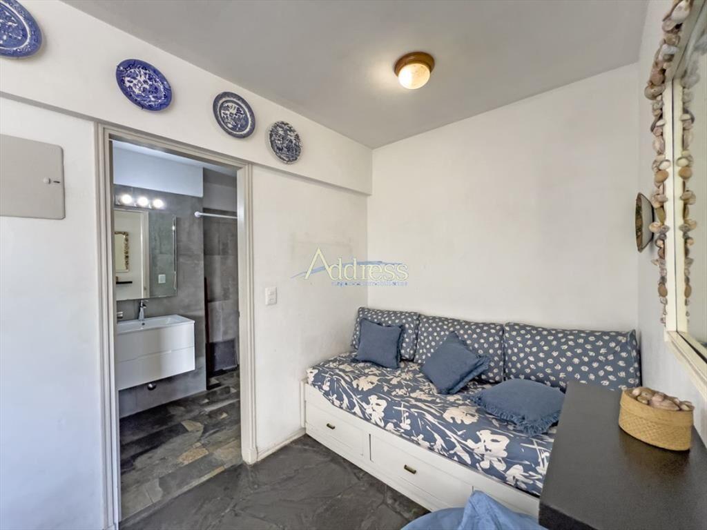 Peninsula 1 dormitorio y 1/2