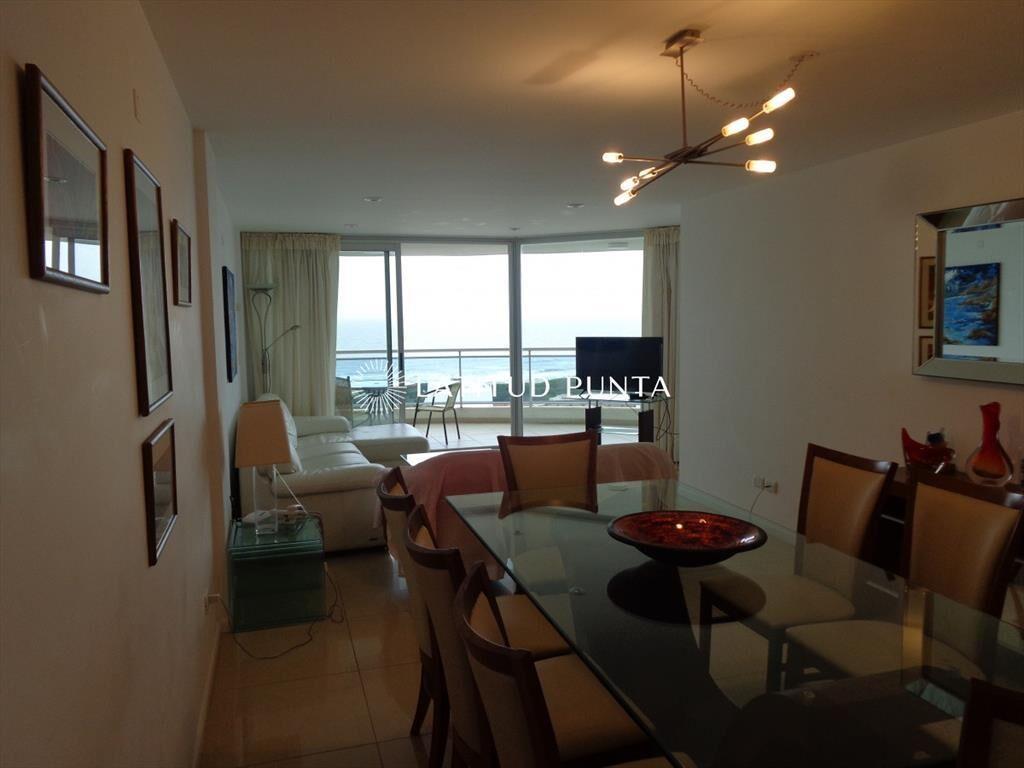 Apartamento en Brava, 3 dormitorios más