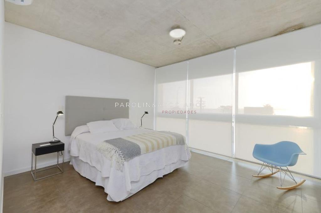 Apartamento de 1 dormitorio en venta en Punta del
