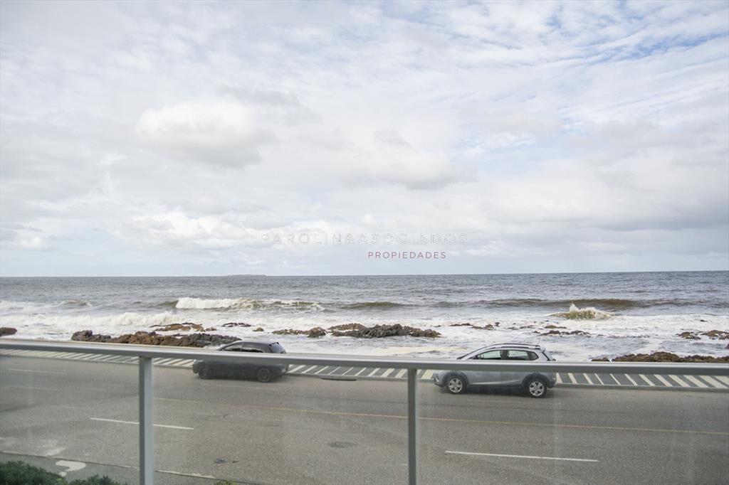 Apartamento en venta de 3 dormitorios en Edificio Bonaire,