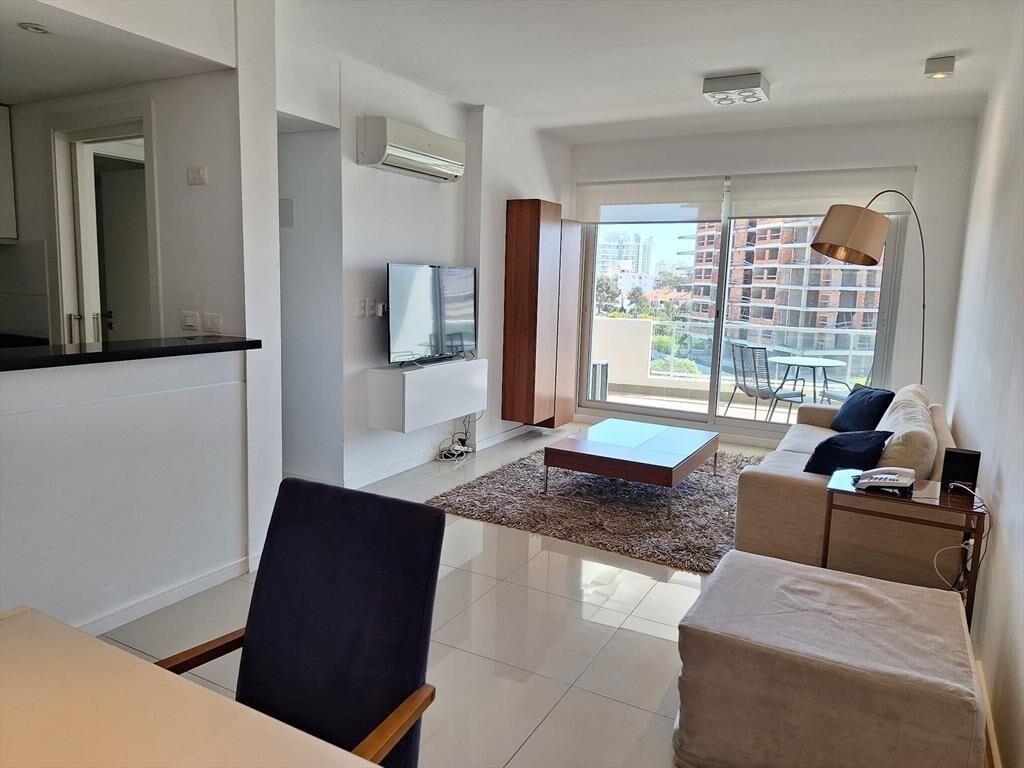 Venta apartamento 2 dormitorios zona Brava