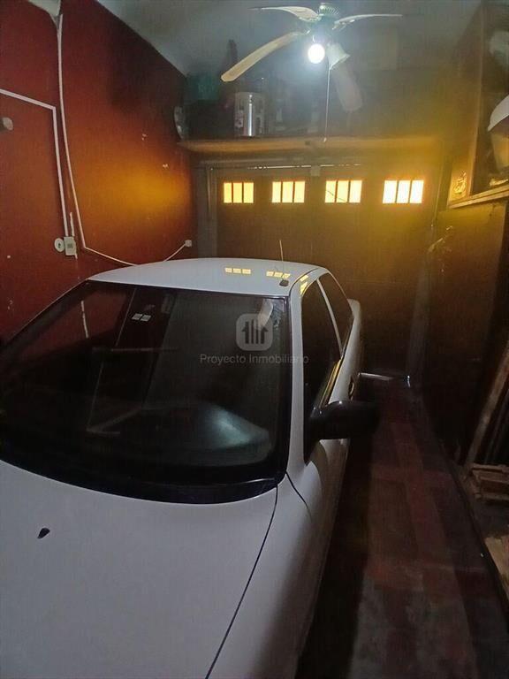Venta de Casa en La Blanqueada con Garage y Barbacoa