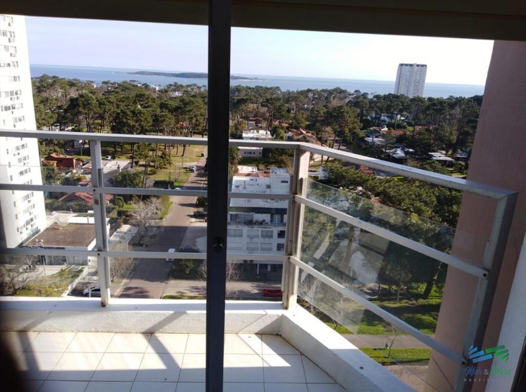 En venta apartamento 3 dormitorios en Roosevelt,