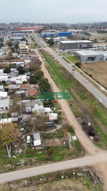 Venta Terreno Esquina Próx Portones Carrasco