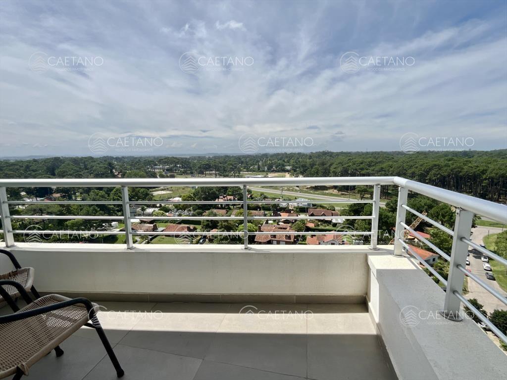 Venta apartamento 2 dormitorios. Roosevelt Punta