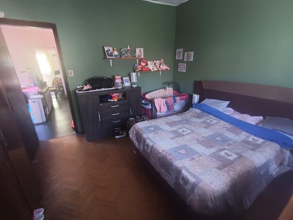 Machado prox. Burgues, muy buen terreno, dos casas en un pa