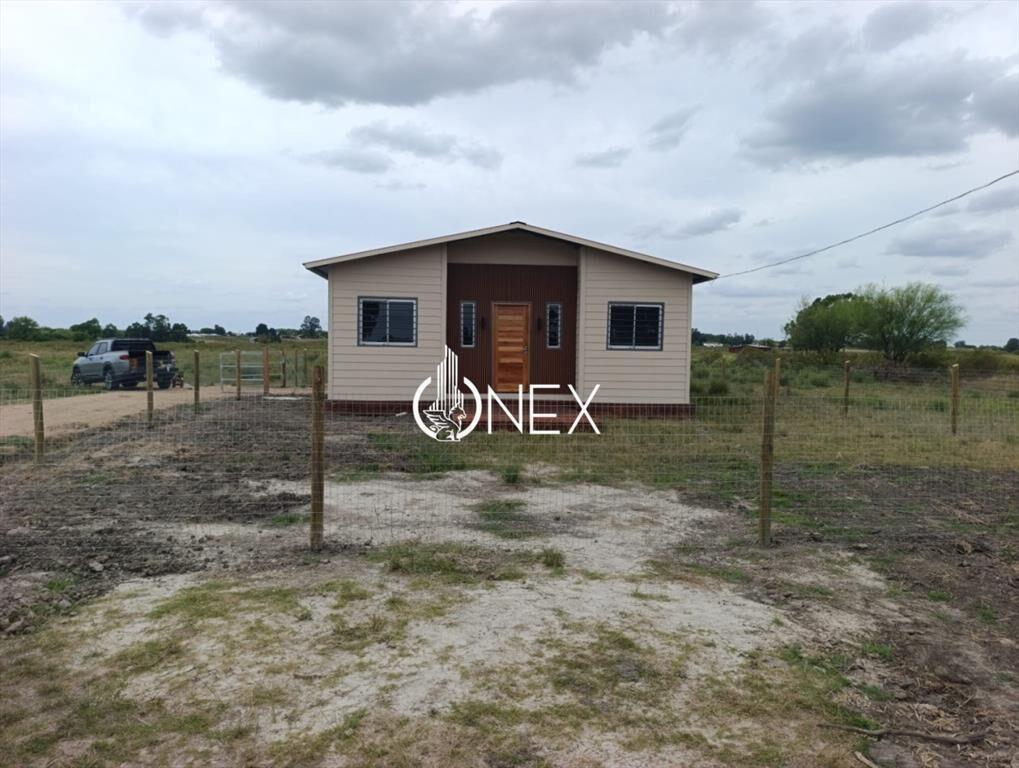 Se alquila casa en San Jacinto.