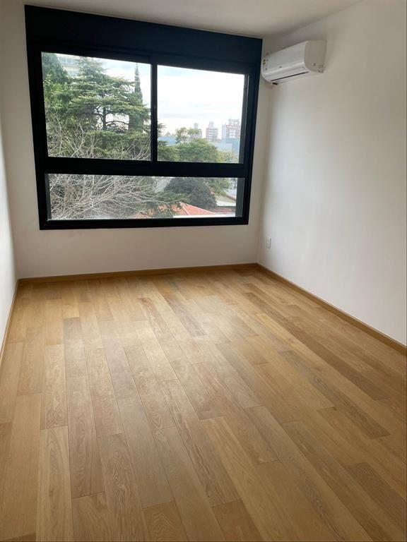 Venta apartamento de 2 dormitorios, 2 baños, terraza, garaje