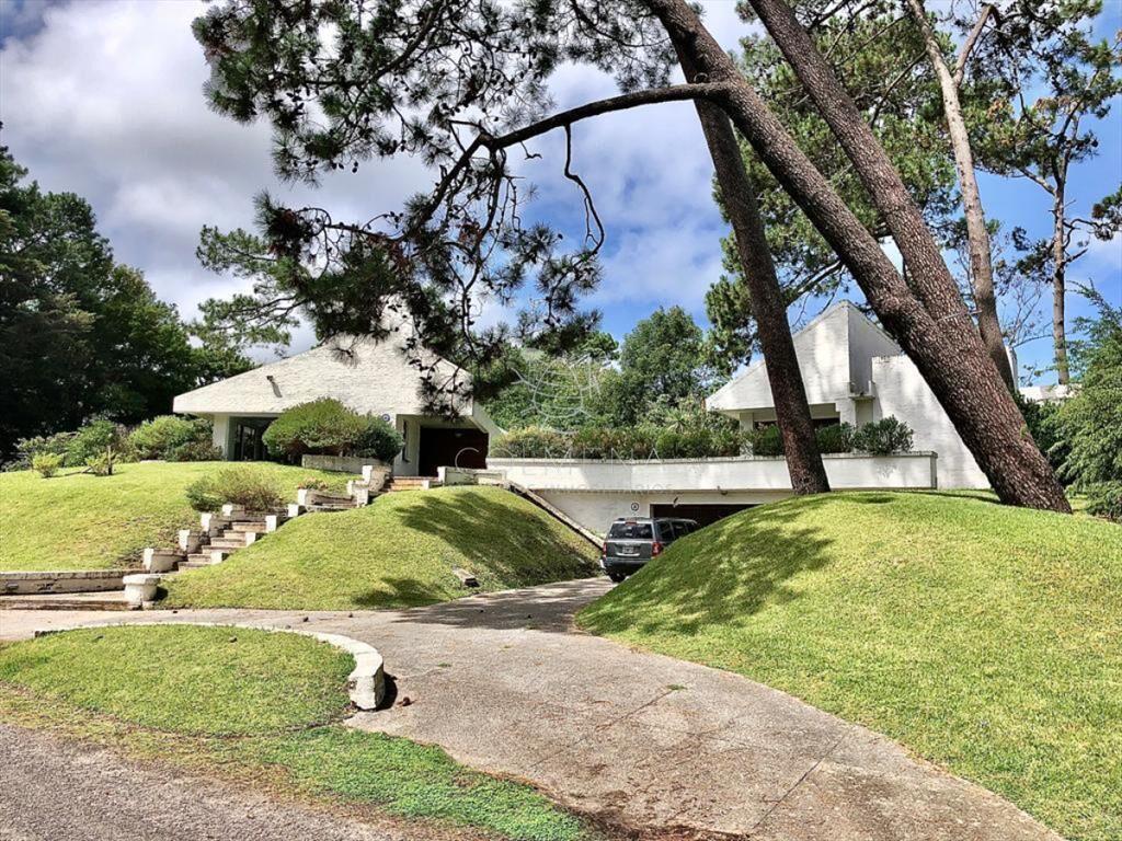 Casa en venta en Lugano, Punta del este, 3 y