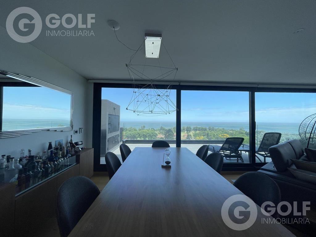 Venta o Alquiler de apartamento de 3 dormitorios en Golf -