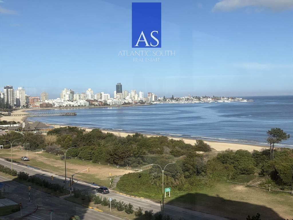 Apartamento 3 dormitorios(1 dependencia) frente