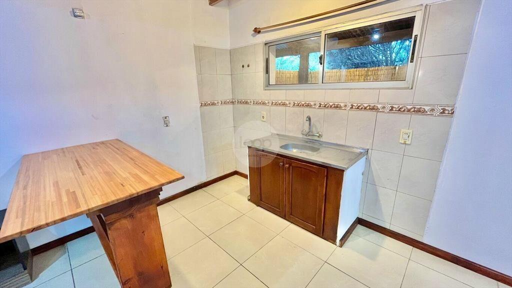 Alquiler Casa 1 Dormitorio con Cochera, Pinar Sur