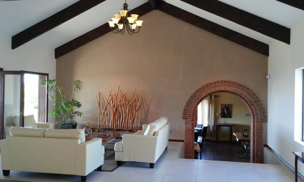 CHACRA EN VENTA 6 SUITE DE LUJO EN RUTA 12
