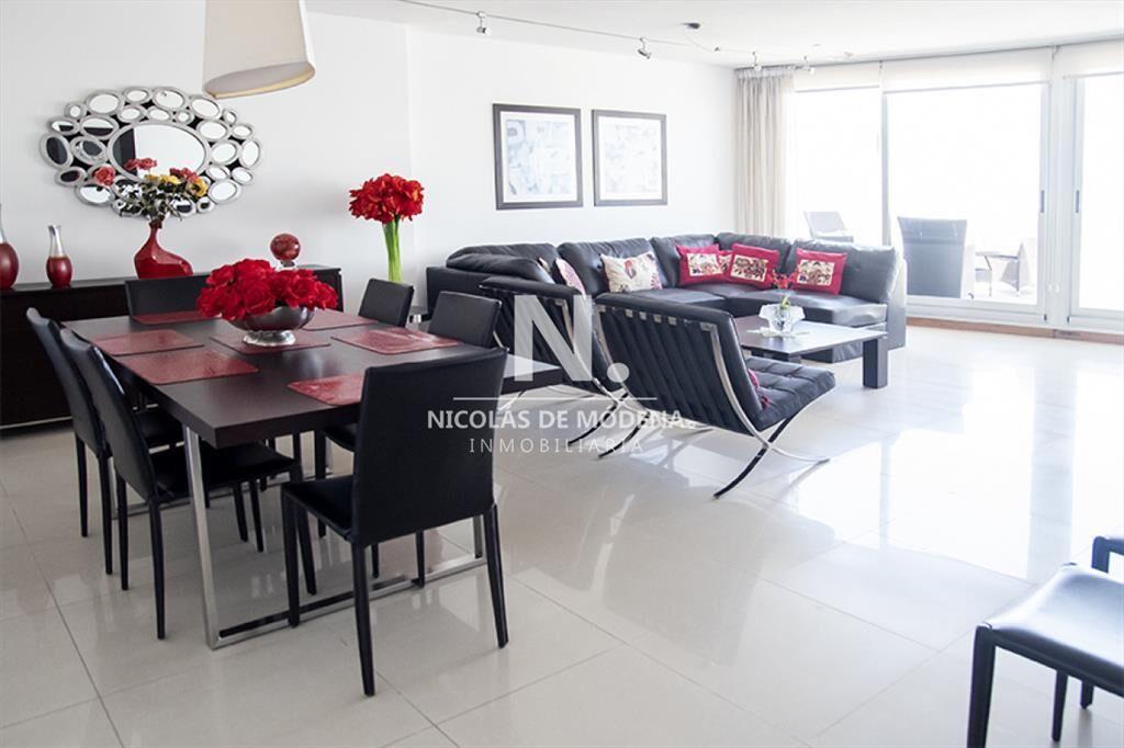 Hermoso PentHouse con vista al mar, 3 dormitorios
