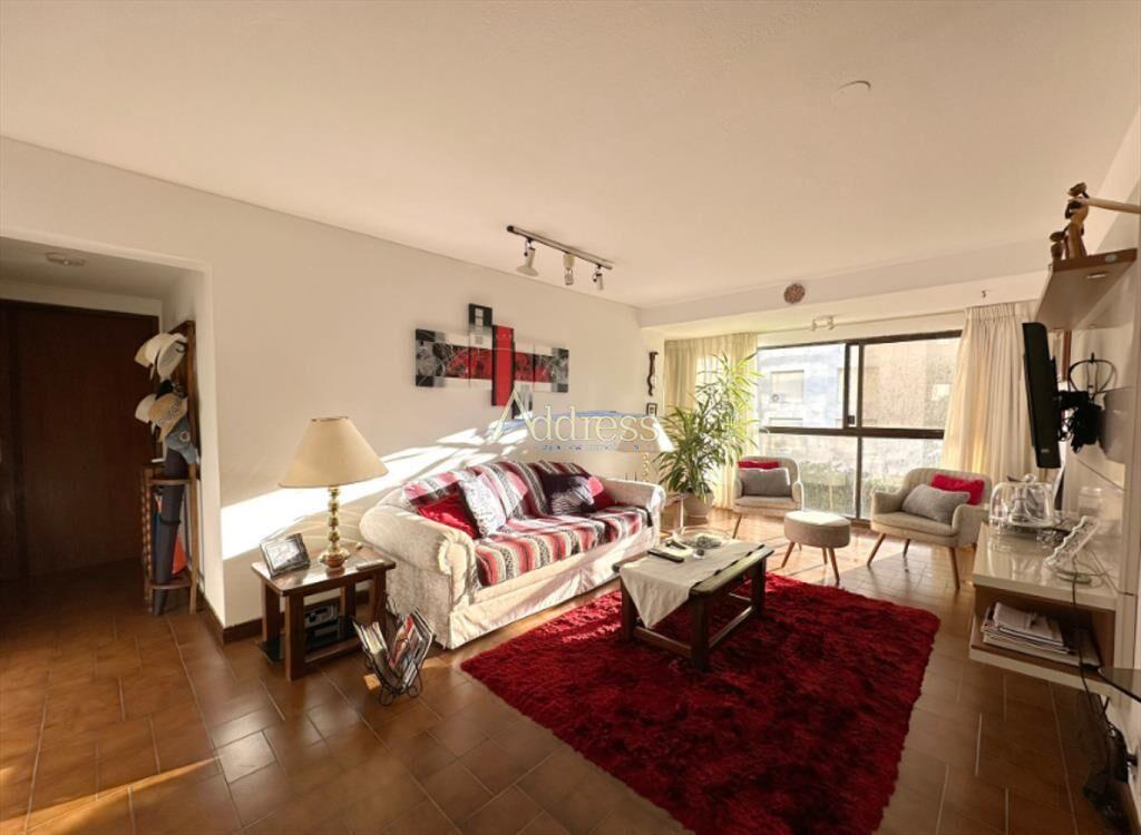 Vende Apartamento frente al mar en Brava, Punta 2